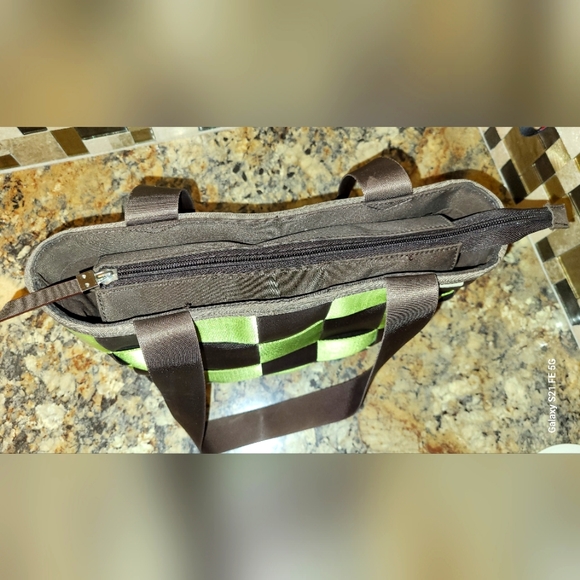 COMLEY SEAT BELT PURSE - Picture 7 of 7